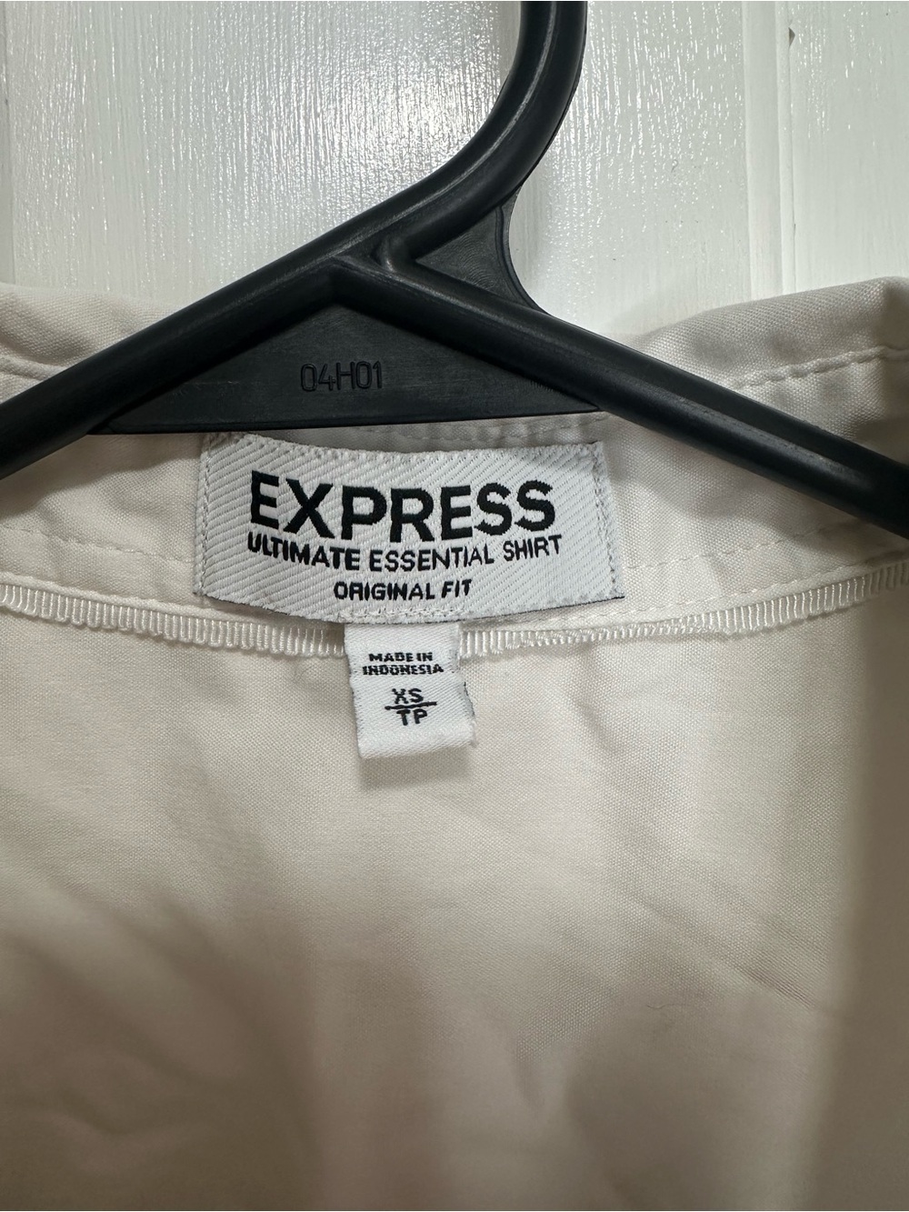 Express Ultimate Essential Shirt in White Size XS Button Down Original Fit - Picture 6 of 13